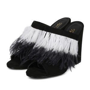 Vigo Fiore Feather Fringe Peep Toe Block H…